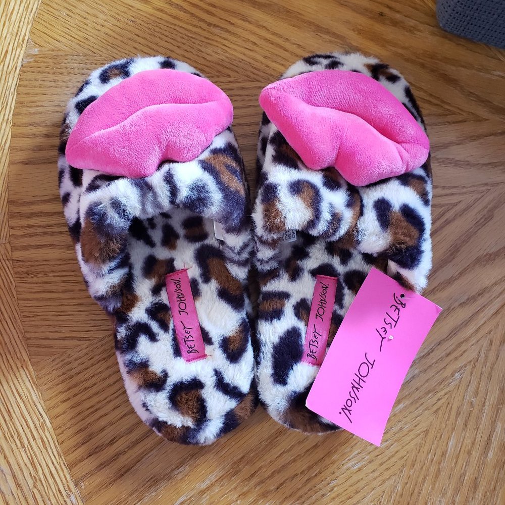 Betsey Johnson Slippers size L (9-10) - Picture 1 of 1